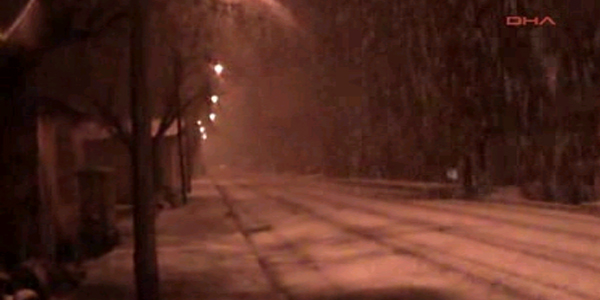 Ardahanl�lara nisan ay�nda kar s�rprizi