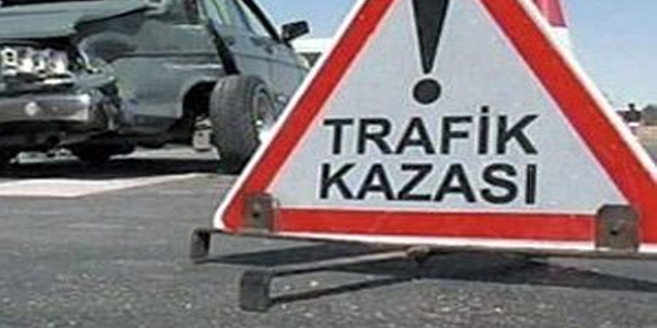 D�zce'de trafik kazas�: 2 yaral�