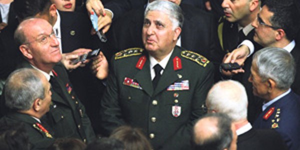 Asker bu yılki 23 Nisan'da BDP'yi boykot etmeyecek