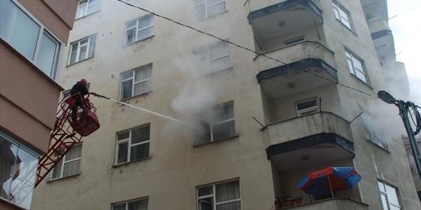Rize'nin Çayeli ilçesindeki yangın az kalsın faciaya neden olacaktı