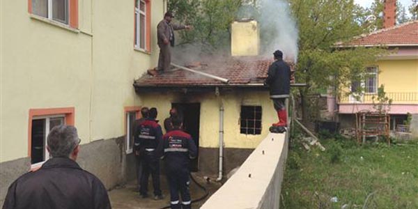 Sungurlu'da yang�n