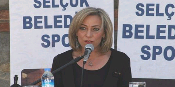 Selçuk Belediyesinden 900 sporcuya hediye yağmuru