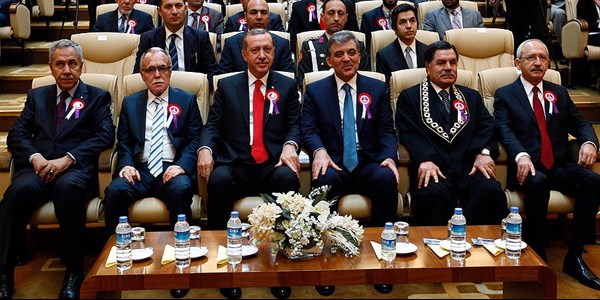 Devletin zirvesi Anayasa Mahkemesi töreninde/ Video