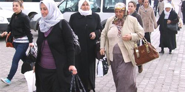 Ardahanlı kadınlar ilk kez İstanbul'u görmek için yola çıktı