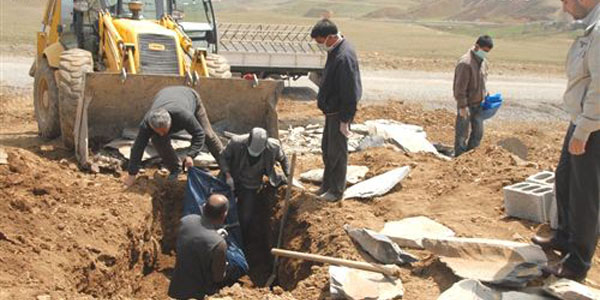 Ölü bulunan yabancı şahıs toprağa verildi