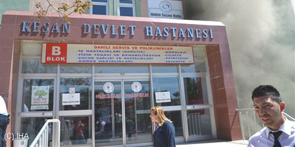 Devlet Hastanesi'nde çıkan yangın korkuttu