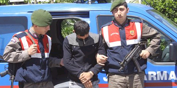 Yolcu otobüsünde esrar ele geçirildi