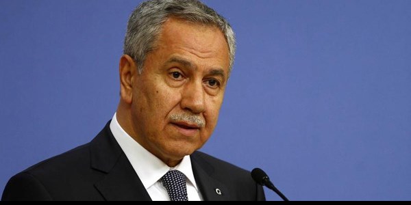 Arınç'tan çekilme açıklaması/ Video