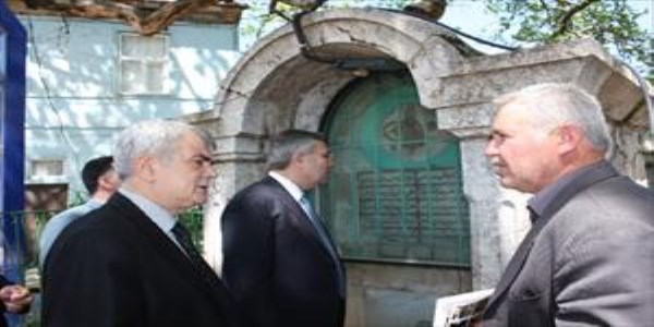 600 yıllık Aksu Köyünde tarihi eserler restore ediliyor