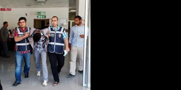7 otomobili �al�p par�alayarak satan 2 ��pheli yakaland�