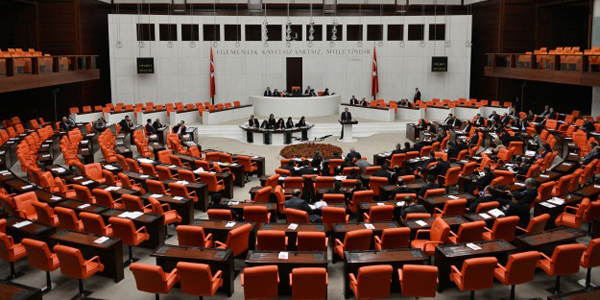 TBMM'de bu hafta PTT görüşülecek