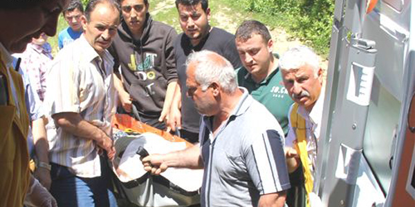 Uçurumdan yuvarlanan yaşlı kadını izciler kurtardı