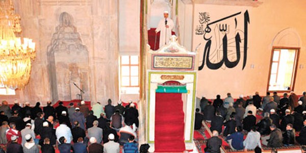 Diyanet hizmet ağını genişletiyor