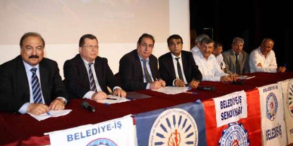 Mersin Belediyesi'nde işçi maaşlarına yüzde 10 zam yapıldı