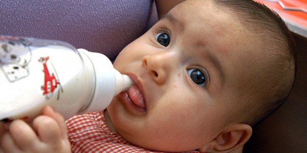 Anne s�t�, diren�li bakterileri g��s�zle�tiriyor