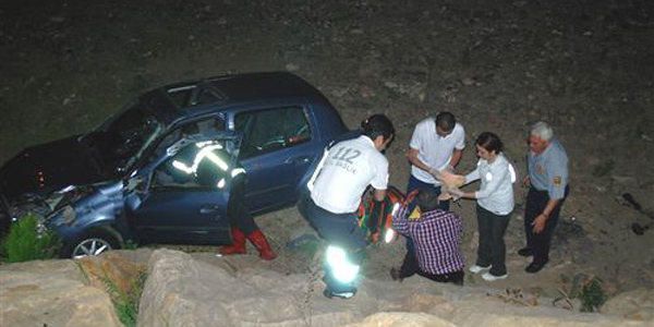 Rize'den ald��� otomobil ile Ordu'da kaza yapt�