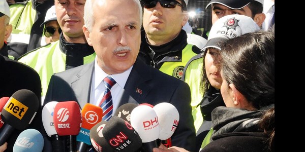 Vali Mutlu: Dilan'ın elindeki molotof kokteyli
