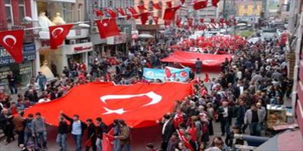 Zonguldak'ta 'Türklük' Yürüyüşü