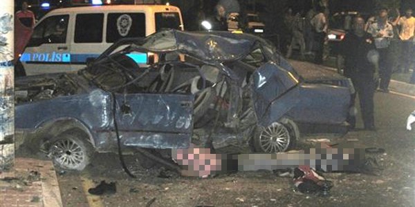 Asker e�lencesi 2 karde�i ailesinden kopard�