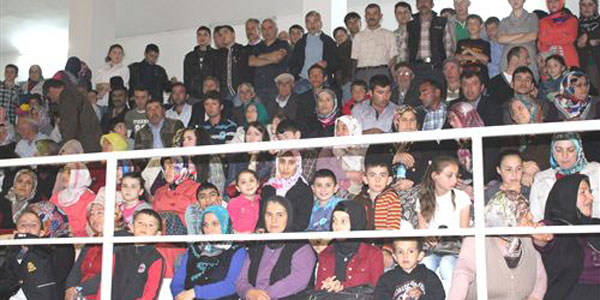 Kumru Belediyesi'nden asker şöleni