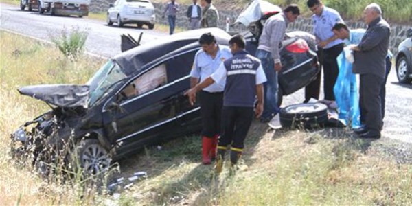 Bismil Belediye Bakan trafik kazas geirdi