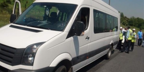 Düğün konvoyunda esrar operasyonu