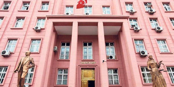 Yargıtay'dan emekli ikramiyesine haciz yolu