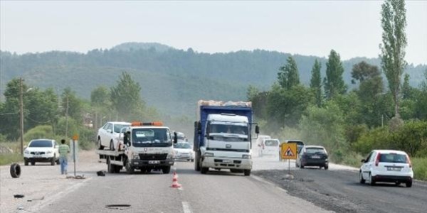 Kyceiz'de trafik kazas: 3 yaral