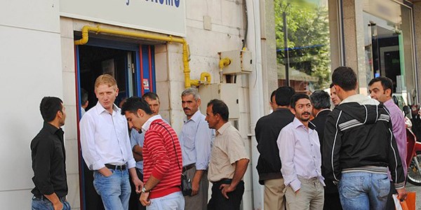 D�nyada artan 'gen� i�sizlik' T�rkiye'de azald�