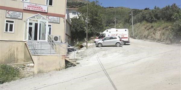 Marmara adası devlet hastanesi toza teslim oldu