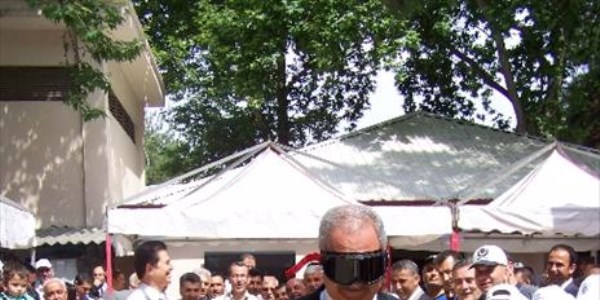 Trafik Haftası'nda protokol üyelerine 'alkol gözlüğü' testi