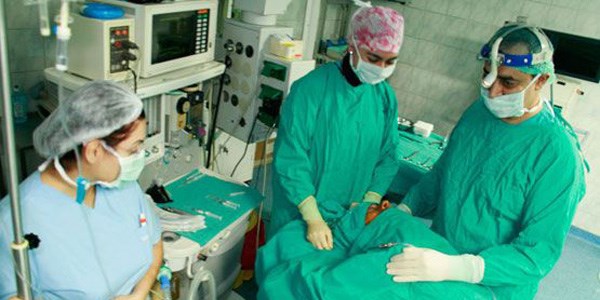 Öğretim üyelerine 2 bin lira bıçak parası