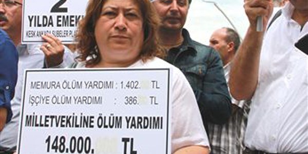 Meclis önünde 'Vekile Kıyak' protestosu