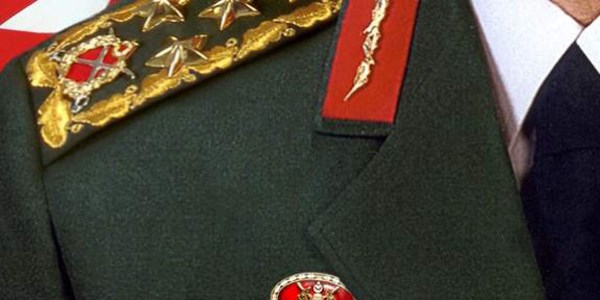 6 ylda 38 general ve amiral ayrld