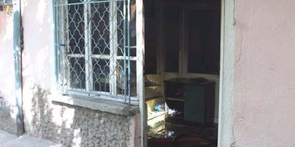 Yerinden ��kan gaz hortumu evi yakt�