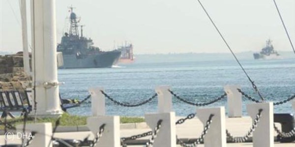 Rus sava gemileri eve dnyor
