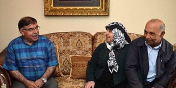 Bir oğlu Bakan, bir oğlu Vali...