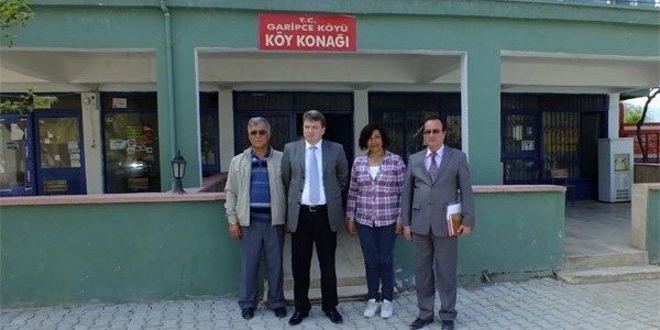 Kadın çiftçiye kaymakam desteği