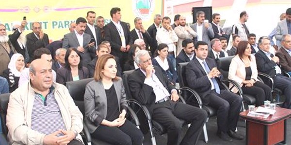 Orhan Do�an Kent Park�'n�n a��l��� yap�ld�