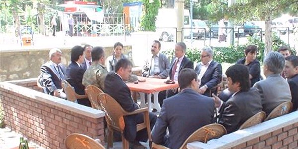Akşehir adliye çay bahçesinin açılışı yapıldı