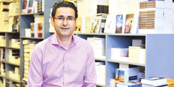 'Okula alınan kitaplar bile korsan çıktı'