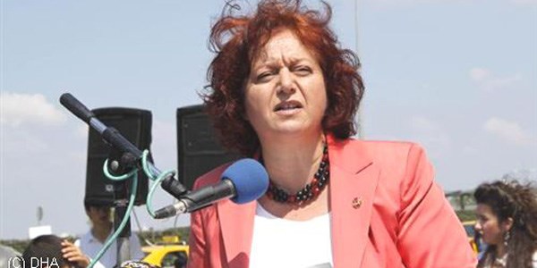 Hasan Tahsin İçin İlk Kurşun Anıtı'nda 'TC'li anma
