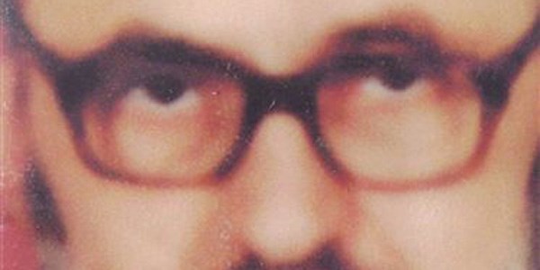 Ya�l� adam�n 4 y�l sonra mezar� a��ld�