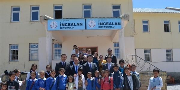 Ba�kan Y�ld�r�m'dan k�y okullar�na ziyaret