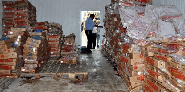 Diyarbakır'da 12 ton tarihi geçmiş tavuk