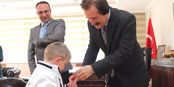 Minik öğrenciler, Rektör Kocacık'a mektup yazdı