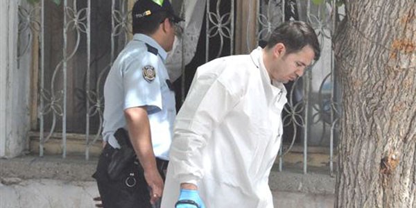 Akli dengesi bozuk �ah�s, polise hareketli anlar ya�att�