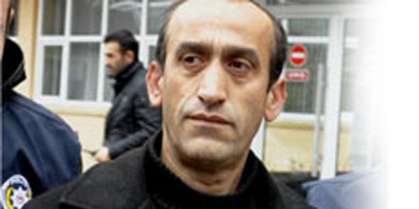 'Senin hala sevgilin yok mu?'