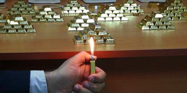 1 liralık çakmakları 8 bin liraya sattılar/ Video