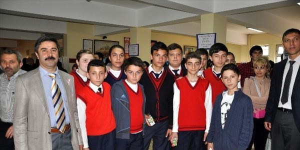 Erdemir'li ��renciler yeteneklerini sergiledi